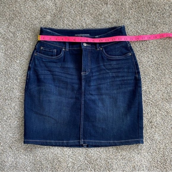 Denver Hayes lined stretchy denim skirt 5 pockets zip fly close. Women's size 2 - Picture 9 of 9